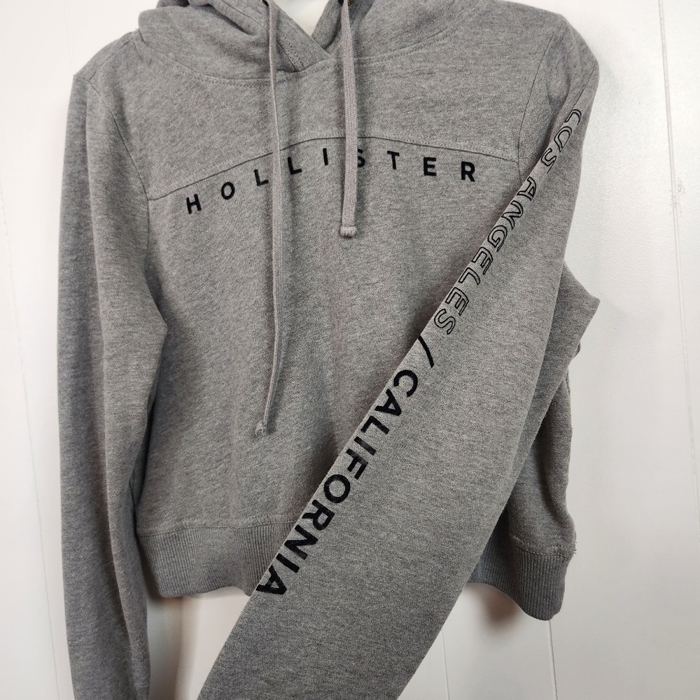 Hollister Cropped Oversized Sweatshirt Hoodie Sherpa Teddy Hood Size Large Comfy - Picture 3 of 8